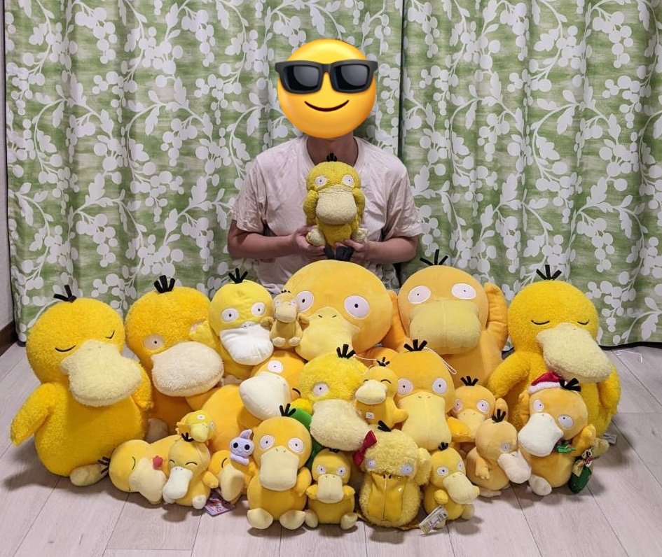 はっぴーコダックのひぐわ〜♪
おとしゃんのおしであるコダックが、おかしゃんのおしにもなり、たいせつなかぞくになったぐわ〜🐣
(このしゃしんは、おとしゃんのかいしゃのおたよりにタイトル「おしかつ」で、のったぐわ🤣)
#コダック 
#コダックの日