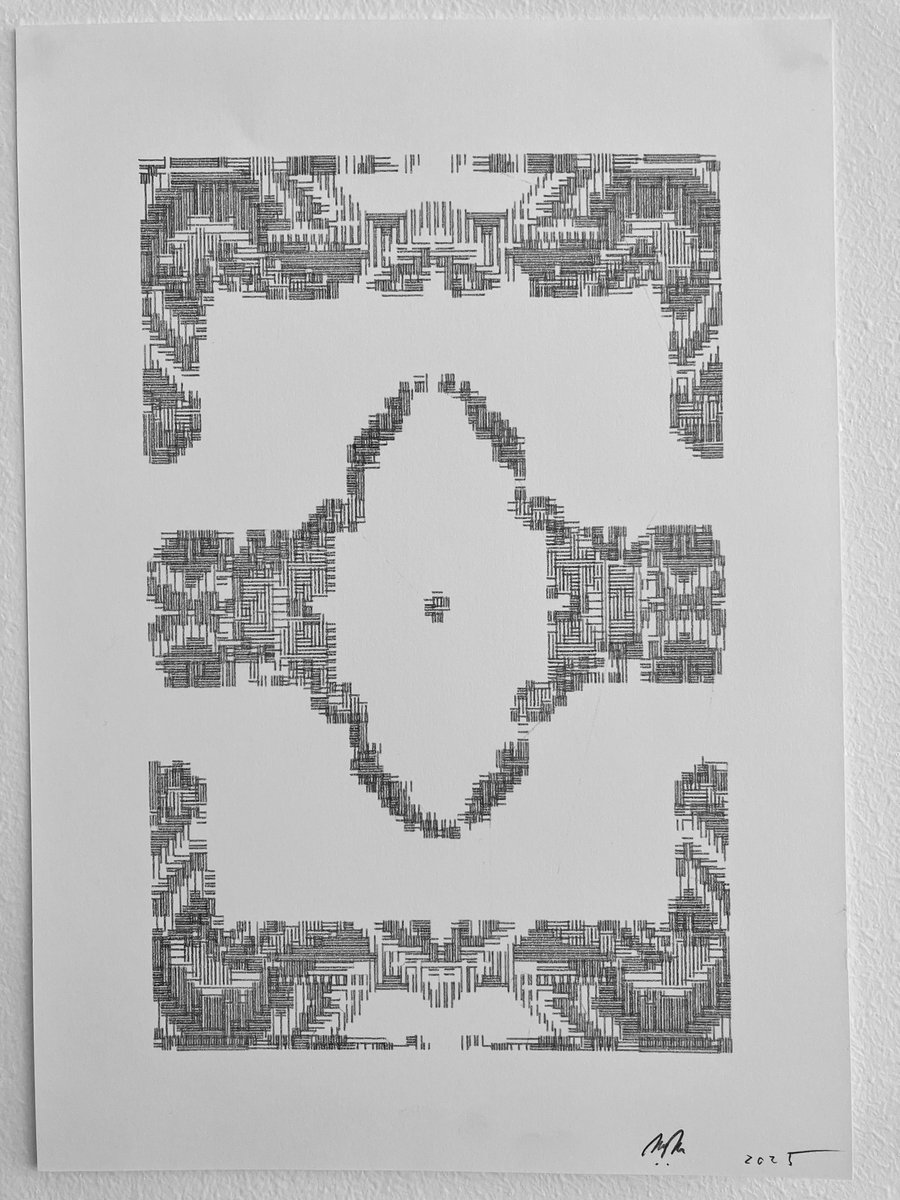 voxel_project's tweet image. オレンズネロで描いてます

#machinedrawing #plottertwitter #p5js #ペンプロッター