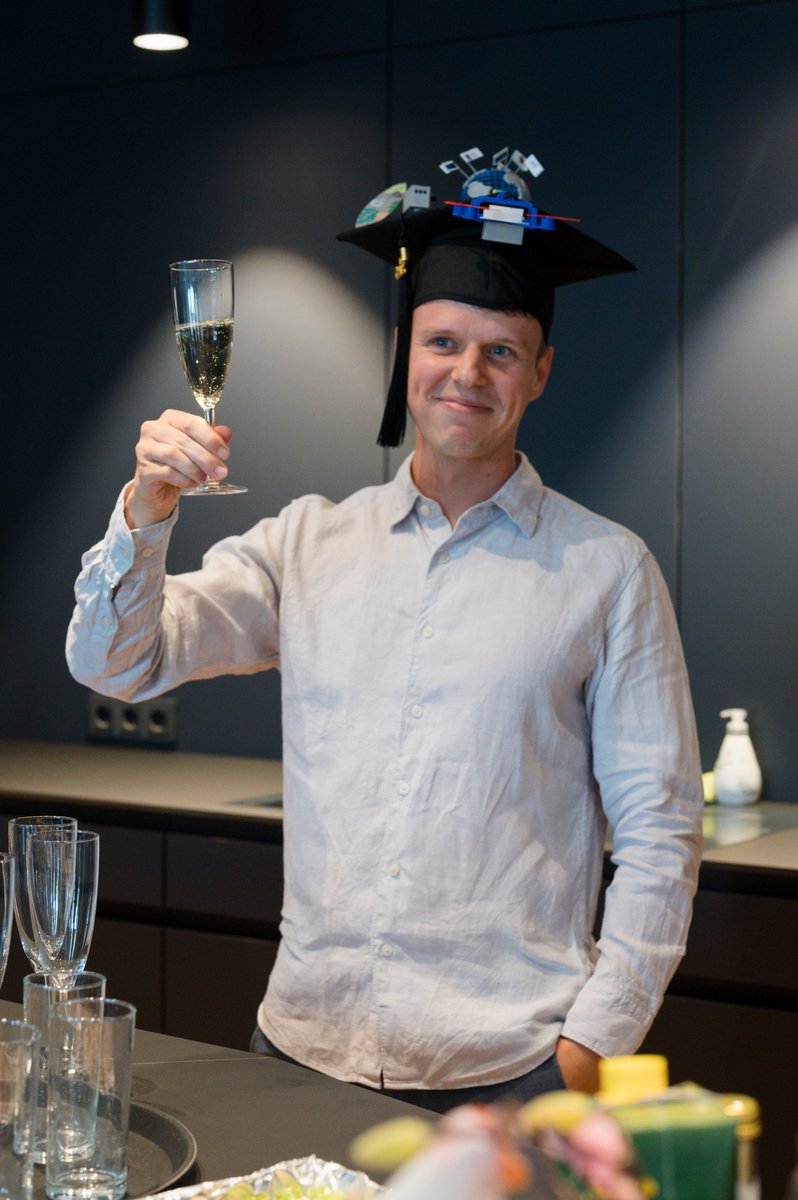 Markus Ryll tweet media