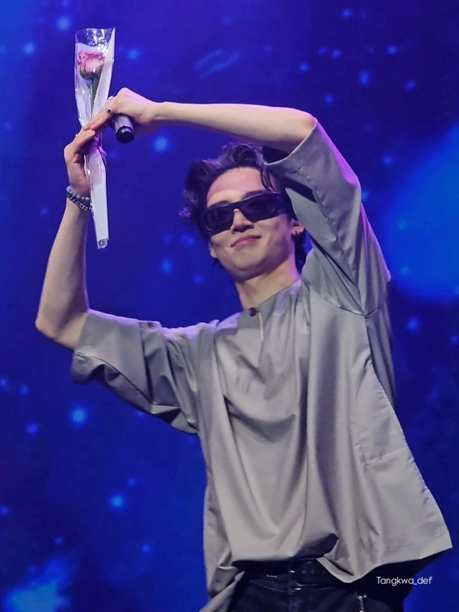 ไอเราก็เท่ซะด้วย😆

#JAYB #제이비 <a href="/jaybnow_hr/">.</a> #TAPERELOADINKUALALUMPUR