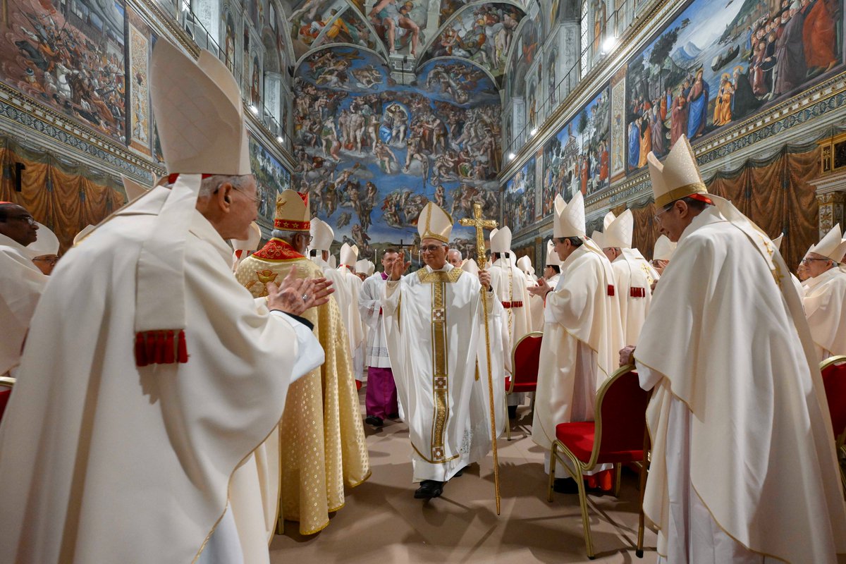 McLellan_Js's tweet image. Where Christians are "mocked, opposed, despised or at best tolerated and pitied" is where the Catholic Church's "missionary outreach is most desperately needed," Pope Leo XIV said in his first homily as leader of the world's 1.4 billion Catholics.
usccb.org/news/2025/new-…