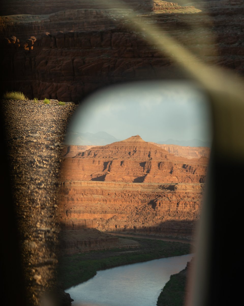 Outsidevan's tweet image. Objects in mirror are closer than they appear— and today, that means the freedom of the weekend is upon us! 🚐🌄🔥🌌

What are your weekend adventure plans?