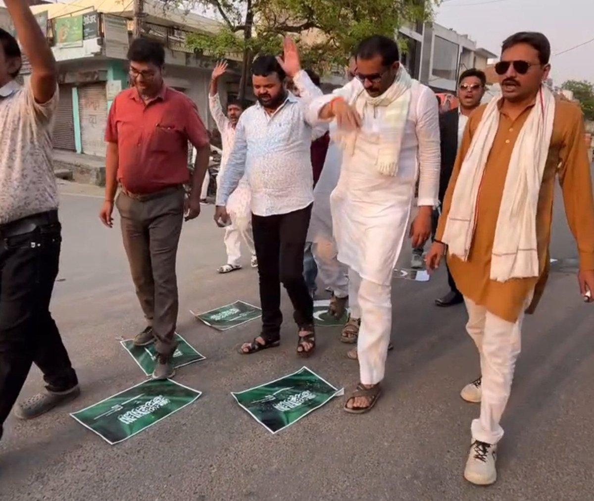 Sheikhalfaris tweet media