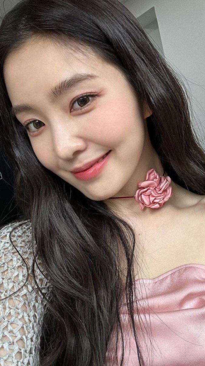 kelar MC hari ini
Selamat berbahagia atas pernikahannya Kaleandra @TAJ02SH &amp; Raelyn <a href="/niringning/">닝.</a> 

terima kasih buat kalian yang telah menyempatkan waktunya untuk hadir diacara #KArazyWithLYN #EternalKAELY malam hari ini
 
Selamat istirahat semuanya