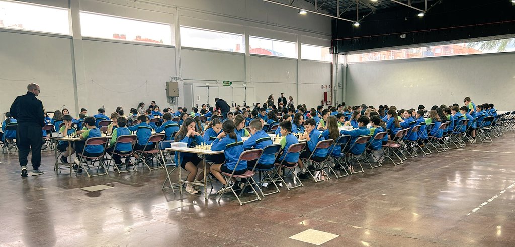 EduEscacs tweet media