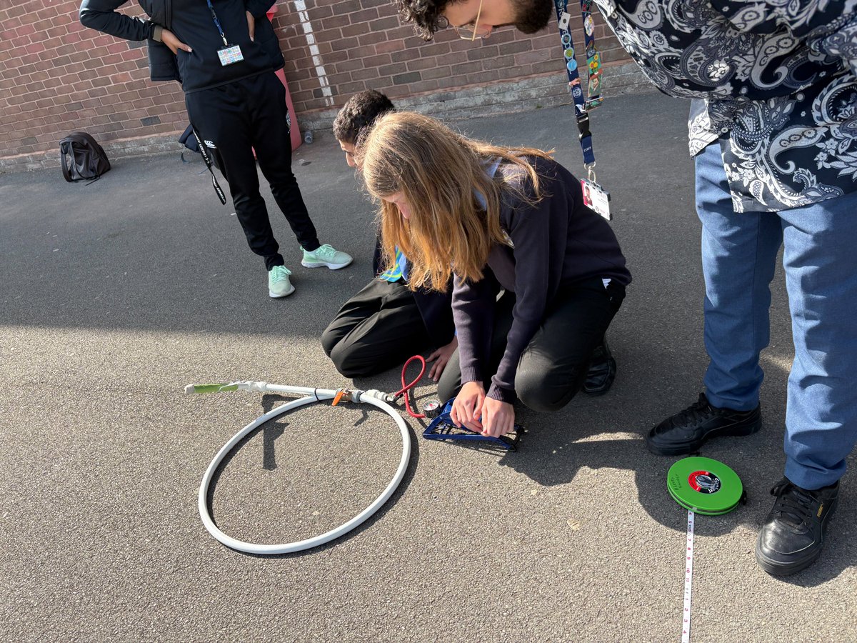 <a href="/AldridgeSchool/">Aldridge School</a> Rocket Challenge competition
1st - Linley  - 100 pts
Joint 2nd - Scott &amp; Daniels 75 pts
3rd - Barr - 50 pts
Big thank you to Mr Chohan for organising🚀