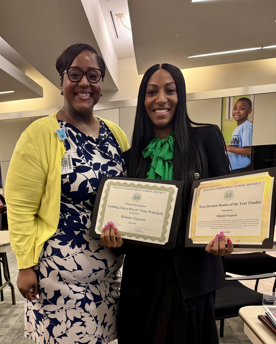 MsNegussie's tweet image. I thank God for the favor, strength, and grace to do this challenging yet deeply meaningful work every day. That little 2nd grade Negussie is smiling on the inside—watching her dreams unfold into reality. 🌟