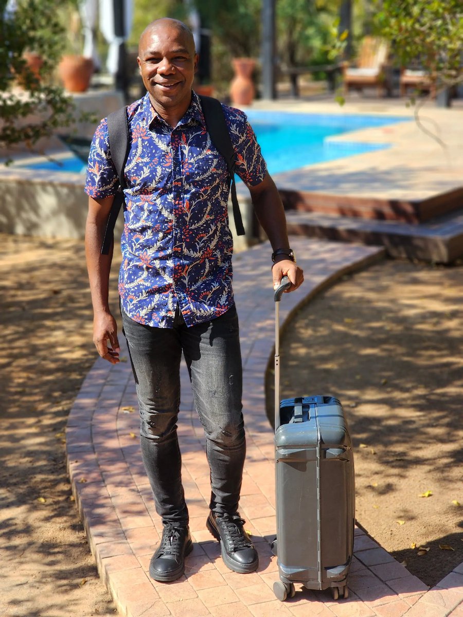 “Gratitude turns what we have into enough.”
#Gratitude #GratefulHeart #CountYourBlessings
#PositiveMindset #PowerOfResilience