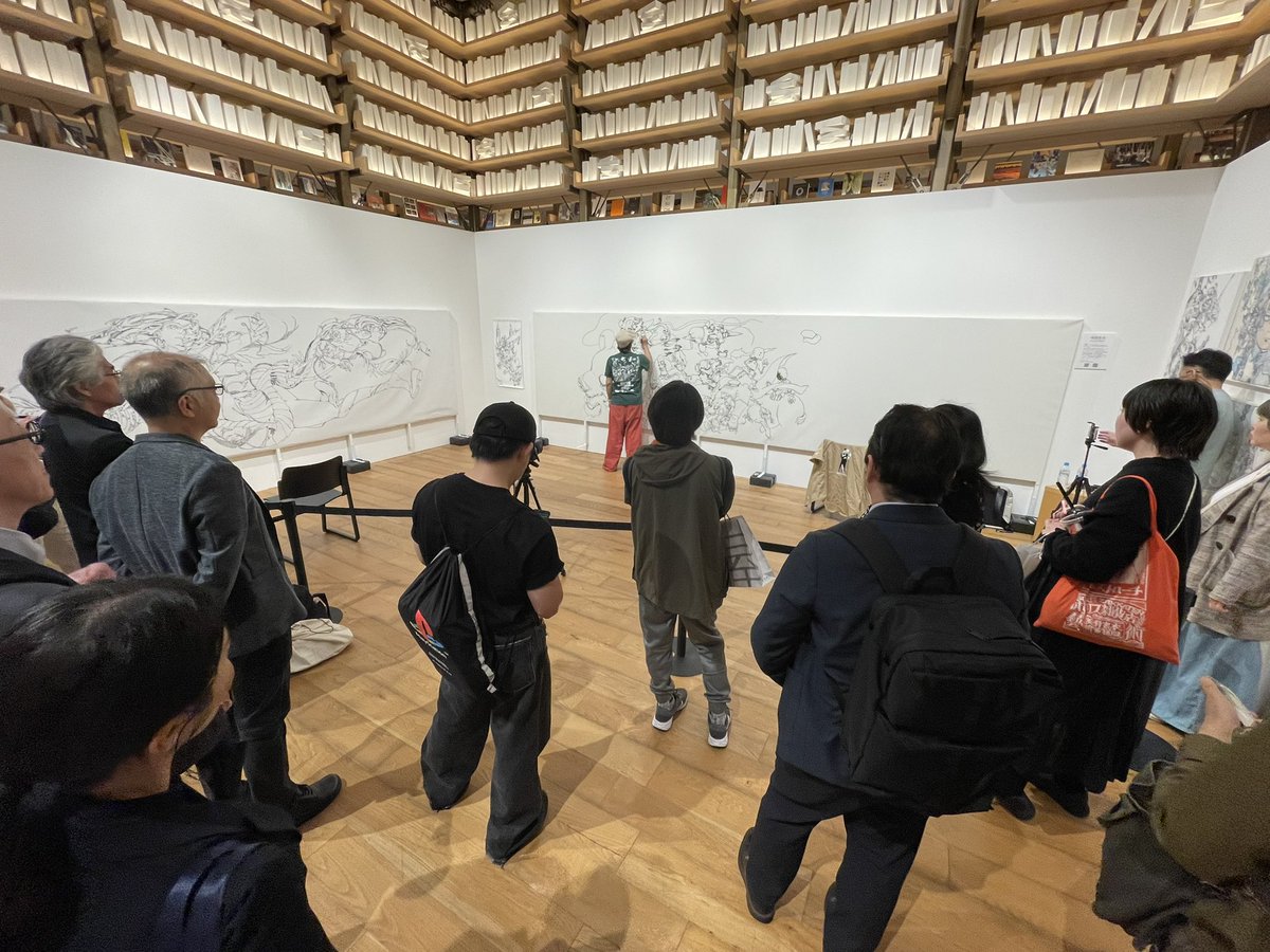 Mike2112McKone's tweet photo. 9/5/25
Went to Yamato to see if there was a Space Battleship there. Sadly not. Then to Ikebukuro and Verse Comics and a quick sketch. Then watched Katsuya Terada work his magic for a while.
#workjournal https://t.co/f02RrP30cl
