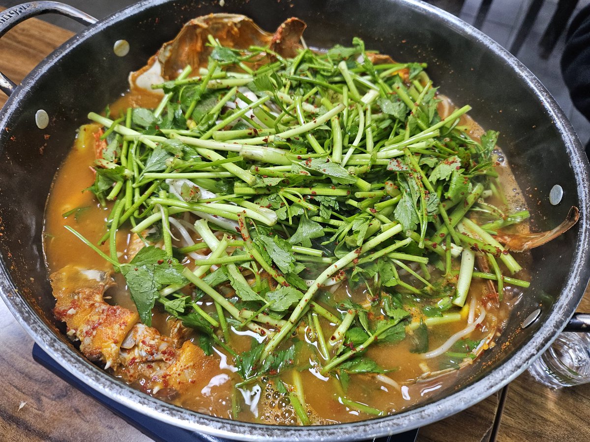 ํธ์ฐโกํผ๊ธ๋ (๊ณต๋๊ณ์ ) tweet media