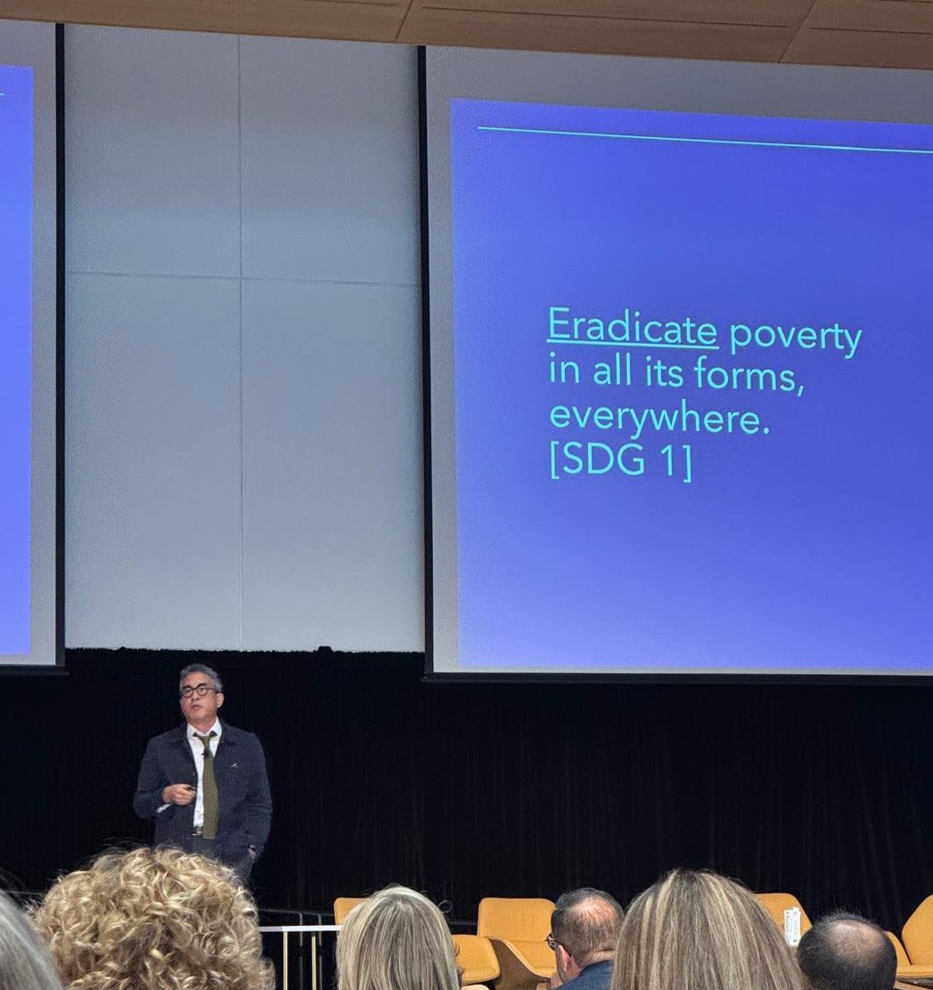 Joseph Wong (@josephwongut) on Twitter photo Eradicating poverty in all its forms, everywhere. No longer just an academic question but a global imperative. Pitching innovation and accountability and <a href="/ReachAllianceTO/">Reach Alliance</a> to <a href="/UofT/">University of Toronto</a> donor community. #SDGs Eradicating poverty in all its forms, everywhere. No longer just an academic question but a global imperative. Pitching innovation and accountability and <a href="/ReachAllianceTO/">Reach Alliance</a> to <a href="/UofT/">University of Toronto</a> donor community. #SDGs