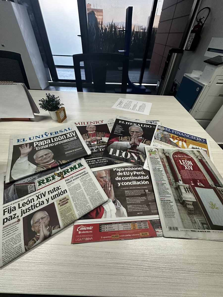 pixelitow's tweet image. Feliz viernes 👌