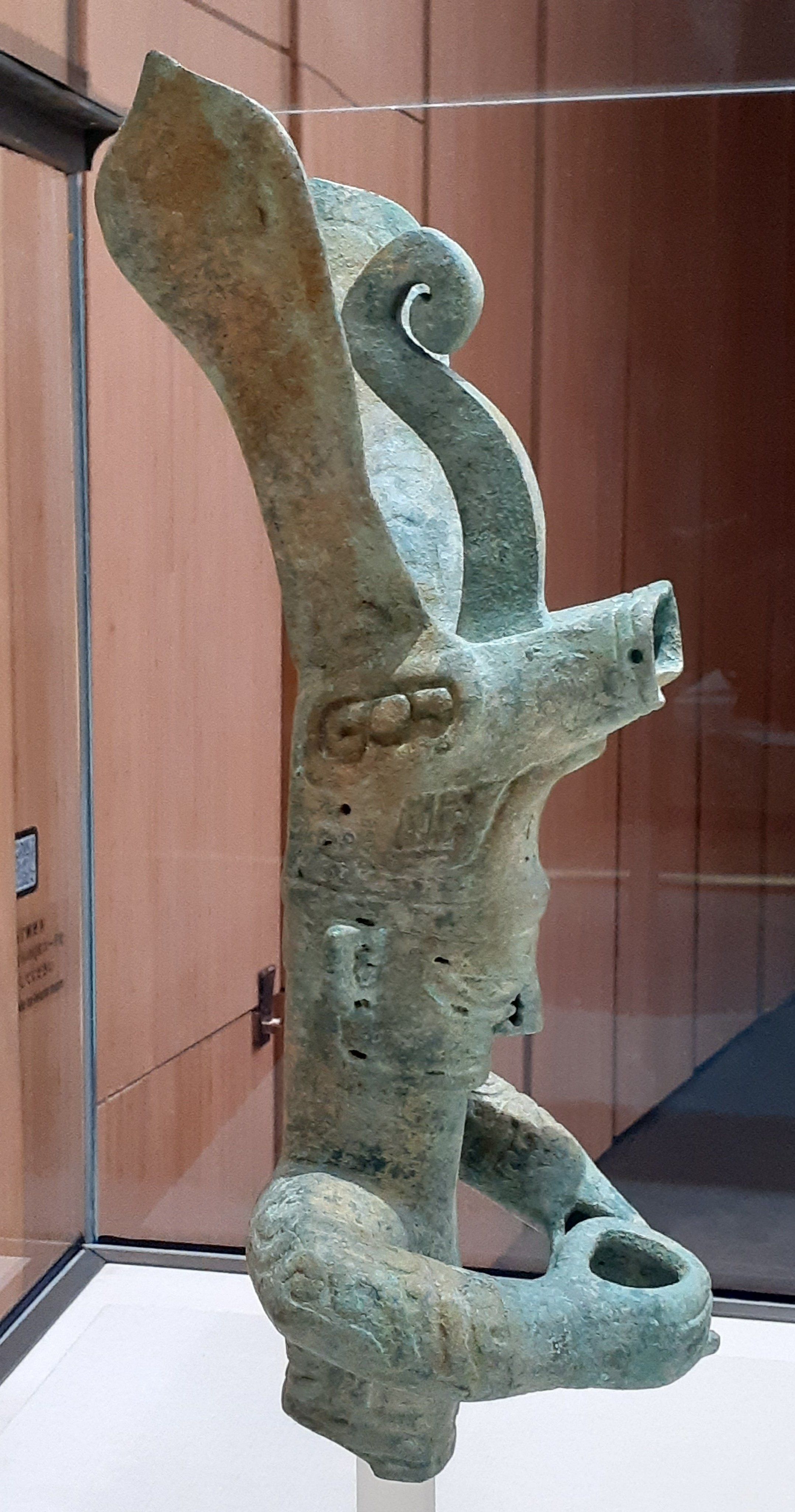 中国　古銅青銅　人物像　神獣　矢尻　3点まとめて　C　5925 中国 古銅青銅 人物像 神獣 矢尻 3点まとめて C 5925