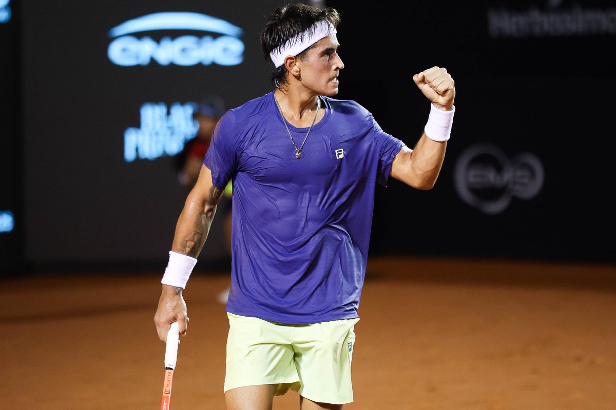 DropshotAR's tweet photo. ATP 1000 Rome 09/05
 
Rune vs Comesaña 

💰Comesaña +1.5 sets 
1U/-125

Drop a 🧡 if tailing! 

#GamblingX https://t.co/ZQHq3fQt10