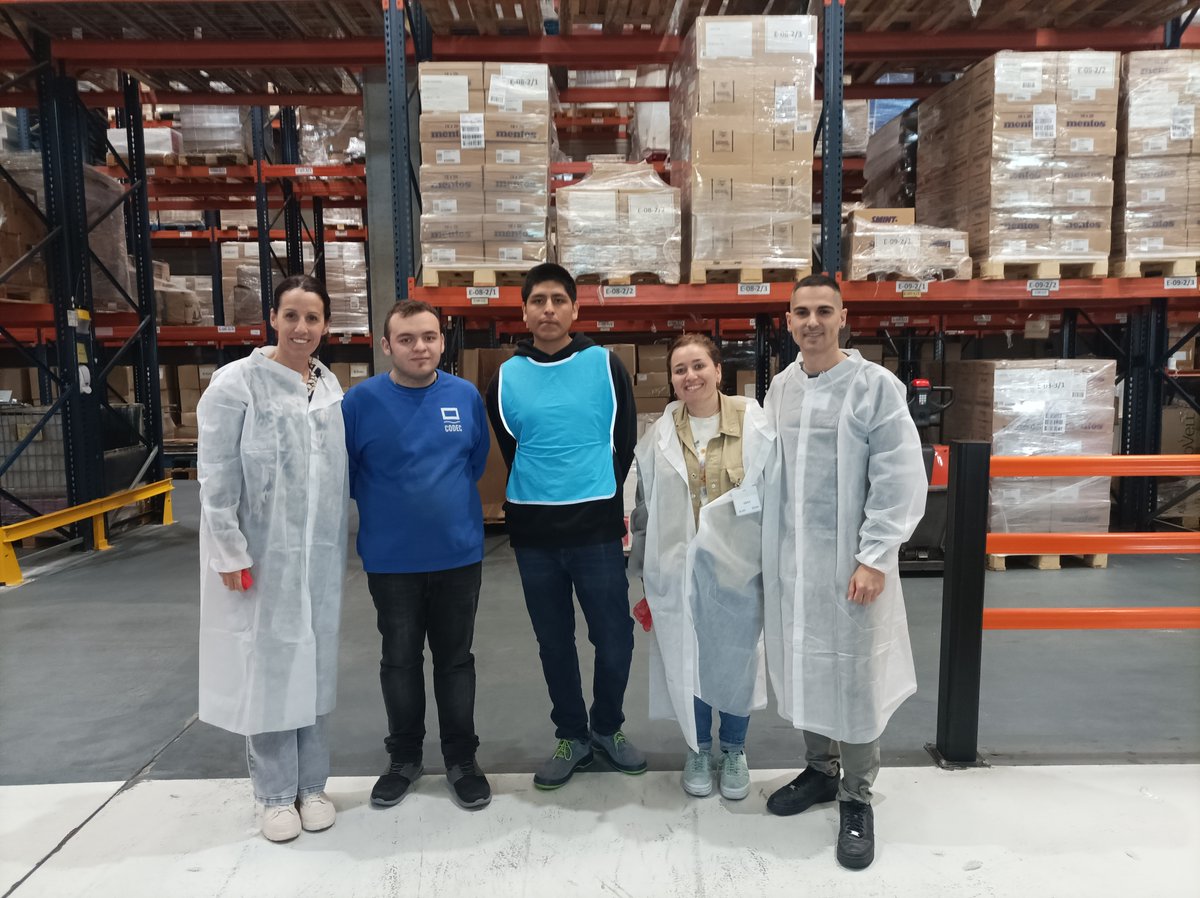 Grup CARES (@grupcares) on Twitter photo 🛠️ Desde octubre, Sergio y Flavio, alumnos del IFE (Itinerario Formativo Específico) de actividades auxiliares del <a href="/INSPoblenou/">Institut Poblenou</a>, hacen prácticas en nuestro almacén de la ZAL.
Hoy nos visitaron sus tutores para hacer seguimiento de las prácticas y planificar el próximo curso. 💼 🛠️ Desde octubre, Sergio y Flavio, alumnos del IFE (Itinerario Formativo Específico) de actividades auxiliares del <a href="/INSPoblenou/">Institut Poblenou</a>, hacen prácticas en nuestro almacén de la ZAL.
Hoy nos visitaron sus tutores para hacer seguimiento de las prácticas y planificar el próximo curso. 💼