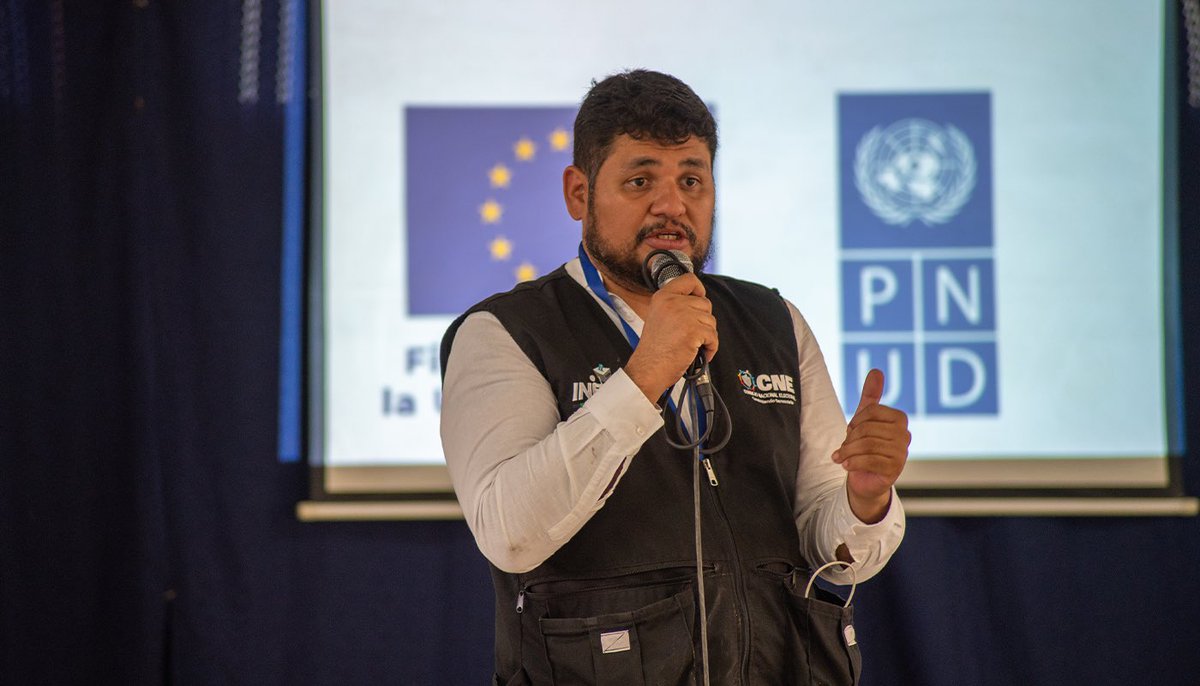 PNUDHonduras's tweet image. Las #alianzas sólidas son esenciales para mantener los logros conseguidos en #desarrollo y seguir progresando.
Hoy, desde @pnud, agradecemos a la #UnionEuropea 🇪🇺 por ser un socio clave en nuestros esfuerzos para lograr un futuro sostenible, justo y equitativo.
#EuropeDay2025