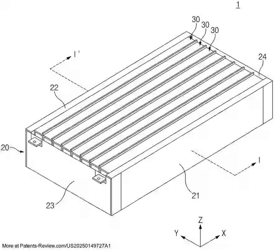 PatentPulse's tweet image. 🚗🔋 New patent application #US20250149727A1 by #Hyundai introduces a #BatteryModule with a unique cell cover member. 

This innovation efficiently vents fluids from battery cells, enhancing safety and performance. 

Stay updated on #Automotive tech advancements!…