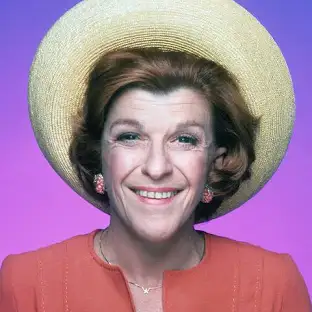 merlinpapin3's tweet photo. .@FredOL69007 AUjourd'hui l'actrice   #NancyWalker aurait eu 103A ans (décédée en 1992) on a pu la voir dans

Can'stop the Music
Girl Crasy
Fame série
Broadway Rythm
Un Cadavre au Dessert
Lucky Me
Columbo https://t.co/frM0OBtfAc