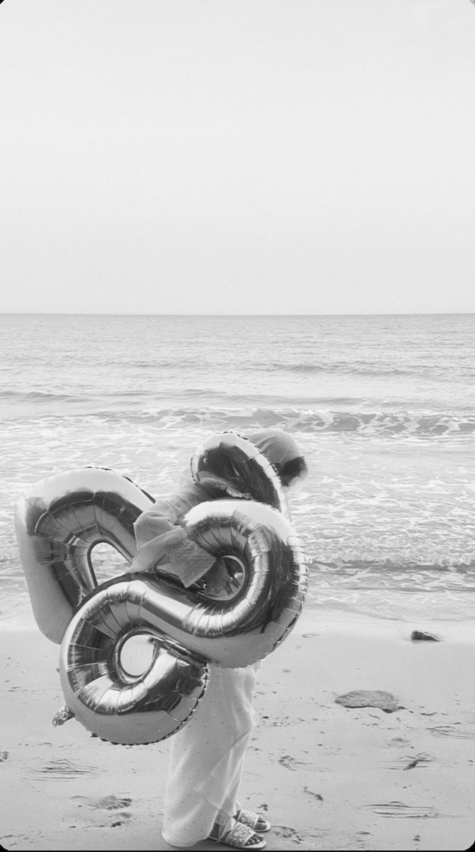 11/11 هجري.. 
يوم ممير اخر ، 28 سنه يارب اجعلها افضل واخير مما مضى🖤..