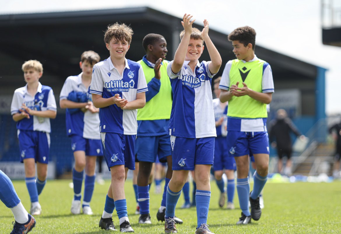 Bristol Rovers Academy tweet media