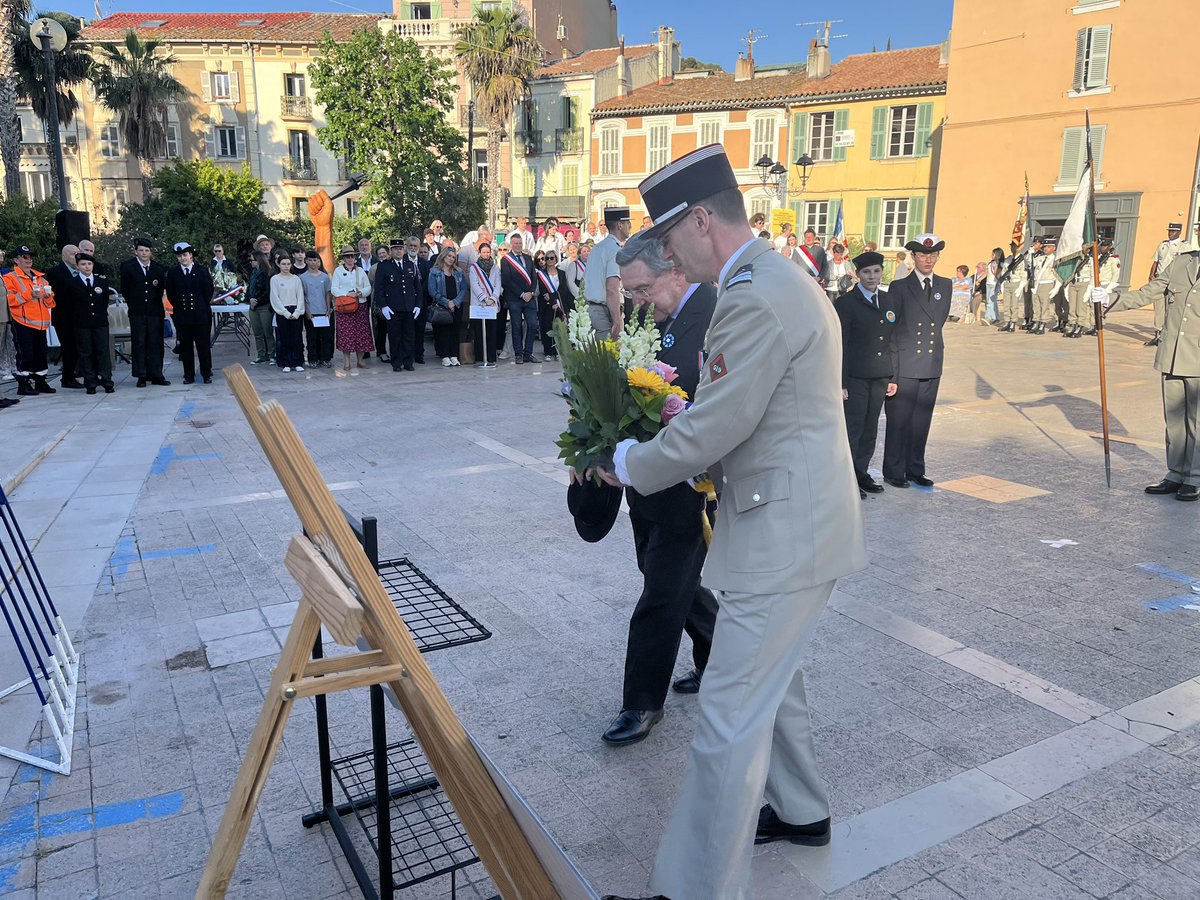 519eRt's tweet image. Commémoration du 8 mai 1945 dans notre ville marraine d’Ollioules.