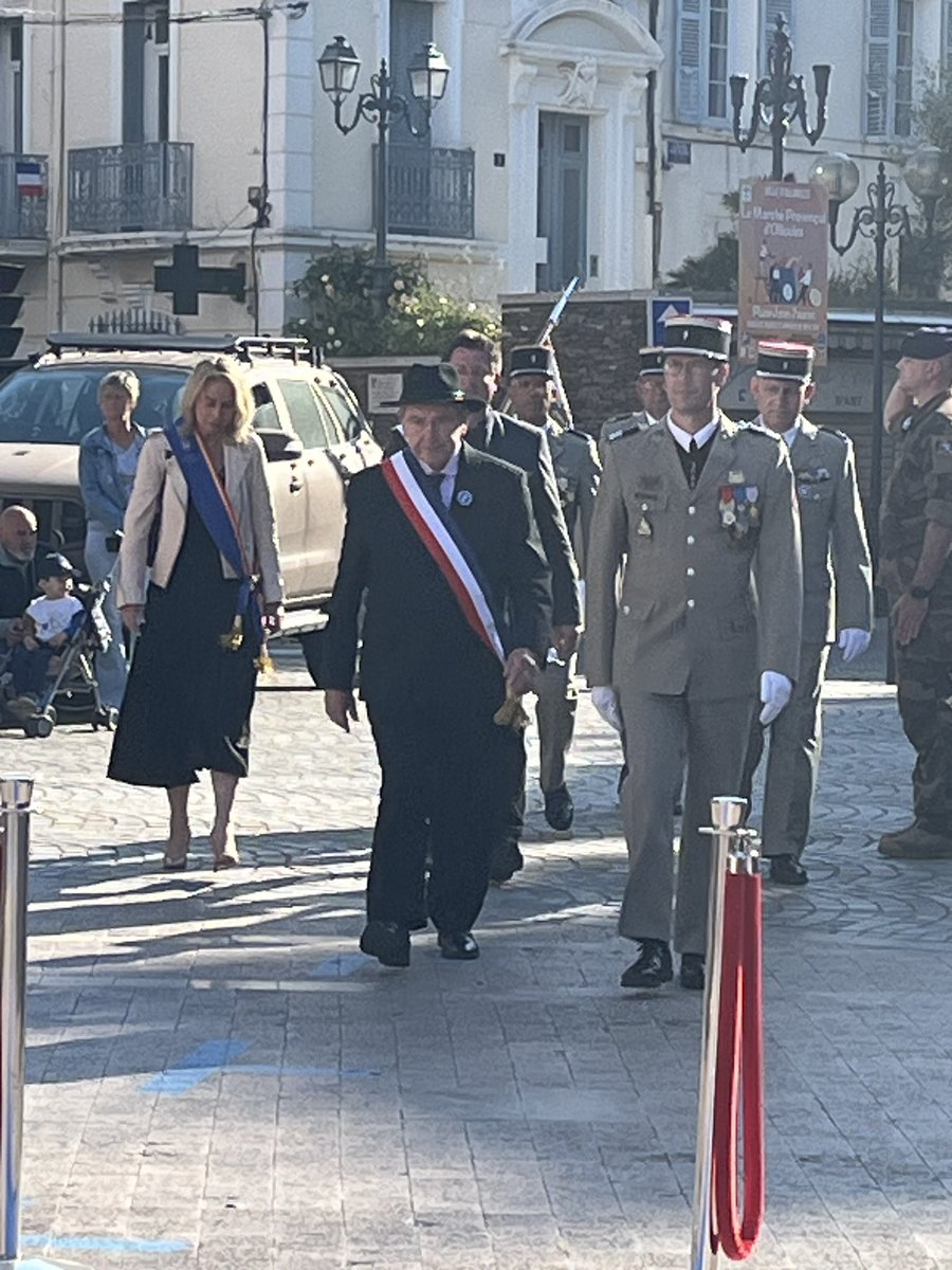 519eRt's tweet image. Commémoration du 8 mai 1945 dans notre ville marraine d’Ollioules.
