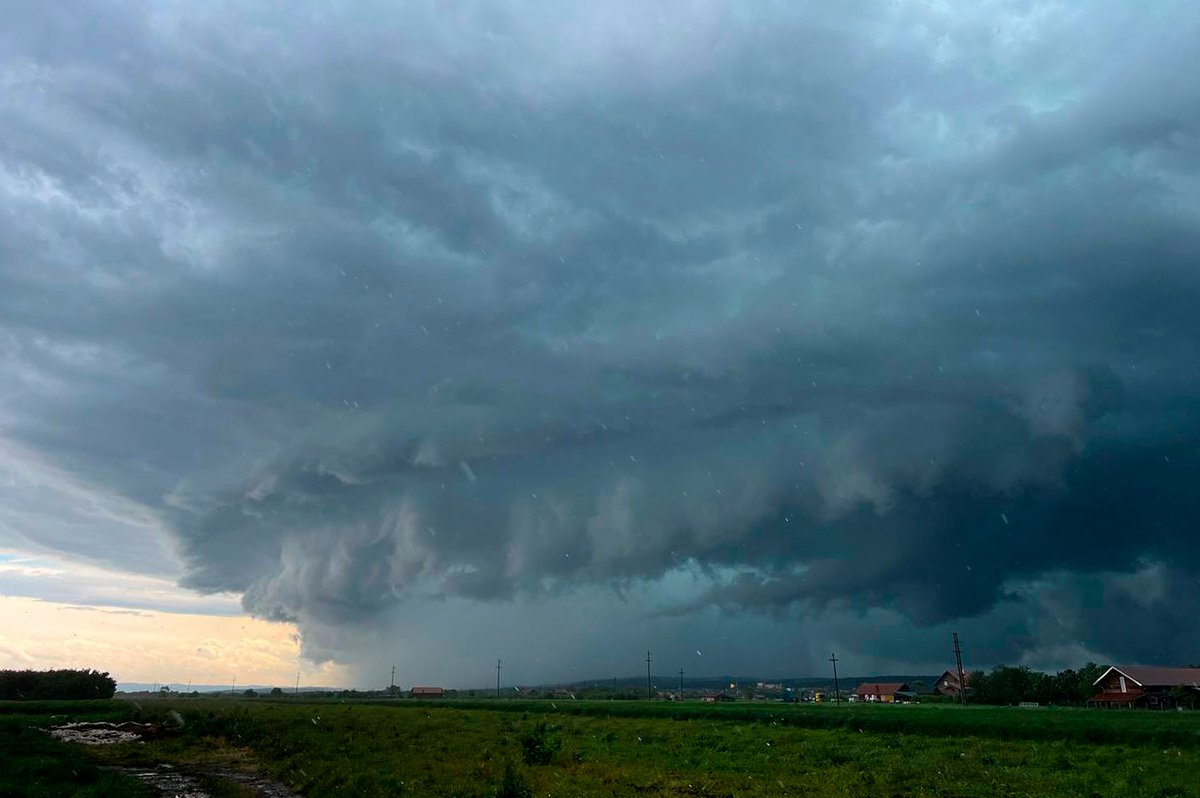 nevremeteam's tweet image. Four stunning supercells we captured this week in central Serbia