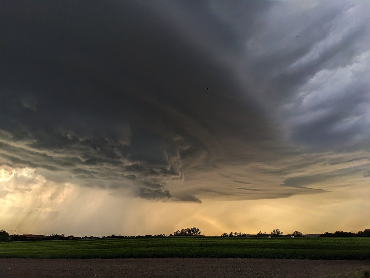 nevremeteam's tweet image. Four stunning supercells we captured this week in central Serbia