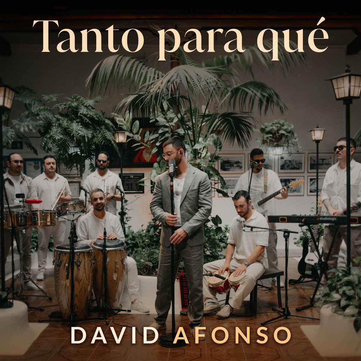 ¡David Afonso estrena su nuevo single "Tanto para qué"! 💔🎶

Tras su paso por el <a href="/BenidormFestTVE/">Benidorm Fest</a> 2025 con "Amor Barato", David Afonso continúa su apuesta por un pop latino con acento canario en "Tanto para qué".

Ya esta diponibe en todas las plataformas digitales!