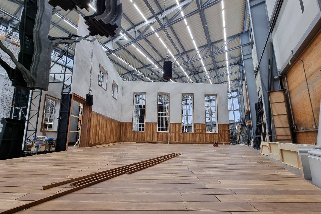 Theatre Royal Plymouth (@trplymouth) on Twitter photo Houston, we have an... opera!
Our #TR2Workshop have built one of their biggest sets yet, for <a href="/HouGrandOpera/">Houston Grand Opera</a> ⚒️
They've recently finished Tannhäuser, a Wagner opera, with scenic design by Peter J. Davison.
📸 Production photos by Michael Bishop Houston, we have an... opera!
Our #TR2Workshop have built one of their biggest sets yet, for <a href="/HouGrandOpera/">Houston Grand Opera</a> ⚒️
They've recently finished Tannhäuser, a Wagner opera, with scenic design by Peter J. Davison.
📸 Production photos by Michael Bishop