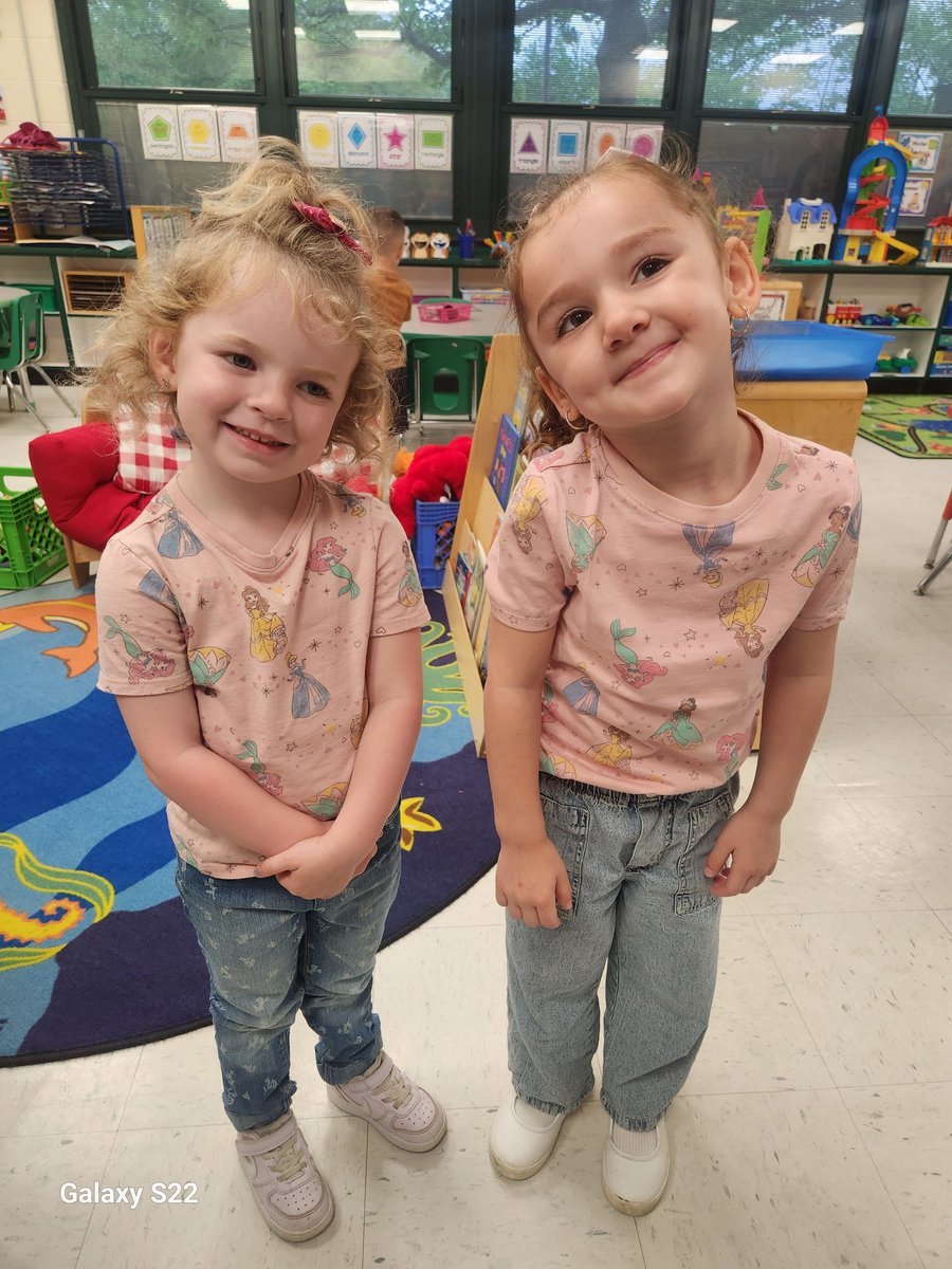 Friday Twinning ❤️❤️