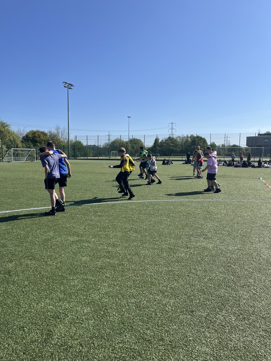 What a cracker of a day for our S1&amp;2 Sports day! ☀️ 🏃🏻‍♀️ 🏃‍♂️ 
🥇 Anderson 🔴
🥈 Curran 🟡 &amp; Lochhead 🟢
4th Sneddon 🔵
5th Houldsworth 🟣

Points added to events through the year mean that the 2024/2025 Interhouse Champions are……………………………

Lochhead 🟢🟢🟢 🏆 🟢🟢🟢