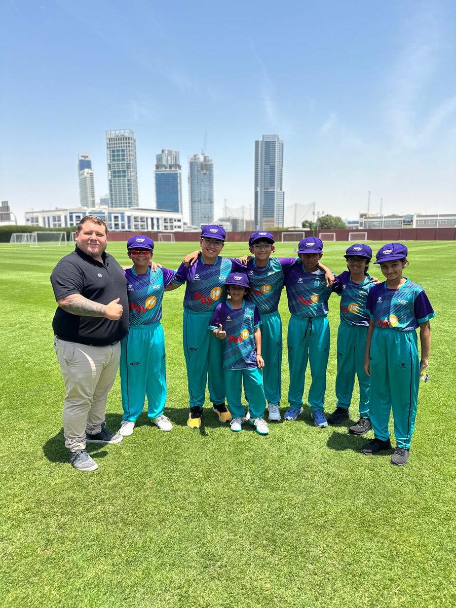 Champions in Baggy Purple 💜🏆
Our U12s rocked the DC Sixers 2025 in style – 4 wins, 1 comeback, and a whole lot of spirit!
Led by Coach Kyle &amp; Captain Merhansh, the boys gave their best — all in Shrey teamwear 🔥💪

#BeYourNewBest #ShreyTeamwear #YoungChamps #BaggyPurple