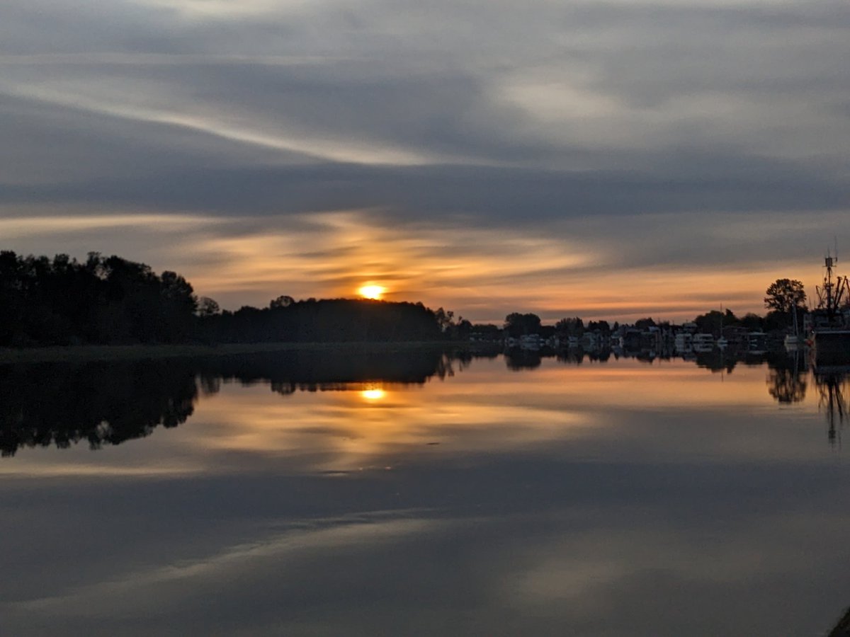 Port Guichon, Delta, on 2025.05.09 Good morning! <a href="/Sunrise2Sunsets/">Sunrise to Sunset</a>