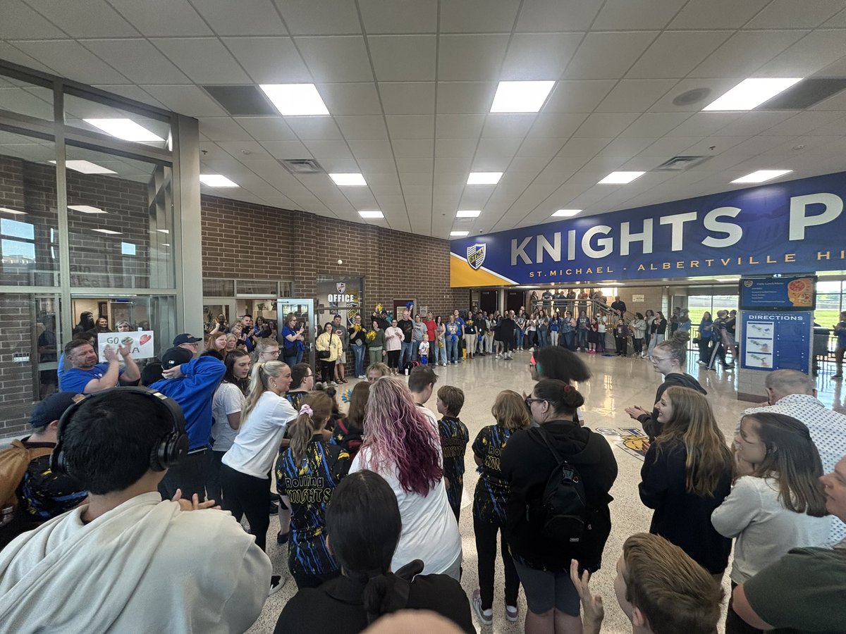 StmaAd's tweet photo. The Rolling Knights are ready for the Adapted Bowling State Meet!  We had a great turnout for their send off this morning.  Thanks to our Pep Band for showing up as well.  Outstanding group of bowlers representing STMA today at Bowlero in Brooklyn Park.  Go Knights! https://t.co/RIrGaZ5XtT