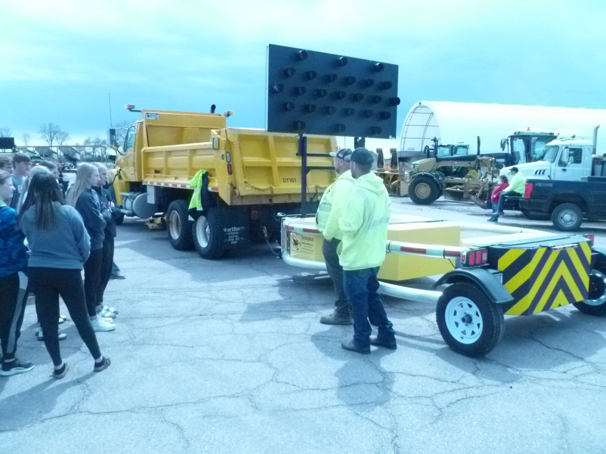 SouthDakotaDOT's tweet image. On Wednesday, April 23, 2025, the SDDOT Woonsocket Maintenance crew members (Mike Kogel, Cody Farmer, Jason Hoffman, and Jason Potrament) held a mini “Work Zone Fair” for the Woonsocket School. 

Pictured are the freshman, sophomore, and junior classes going through the Fair.