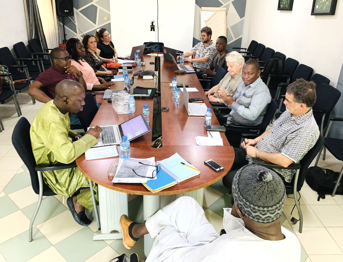CNCR Sénégal: https://cncr.org/ (@cncr_senegal) on Twitter photo Le modèle du #CNCR continue d'inspirer au-delà de nos frontières
En début de semaine (6 mai), le Réseau international Agroécologie et Alimentaire, #RIAA a rencontré les leaders du CNCR, dans le cadre d'une mission d'immersion sur le modèle agroécologique du <a href="/Cncr_Senegal/">CNCR Sénégal: https://cncr.org/</a>. Le modèle du #CNCR continue d'inspirer au-delà de nos frontières
En début de semaine (6 mai), le Réseau international Agroécologie et Alimentaire, #RIAA a rencontré les leaders du CNCR, dans le cadre d'une mission d'immersion sur le modèle agroécologique du <a href="/Cncr_Senegal/">CNCR Sénégal: https://cncr.org/</a>.