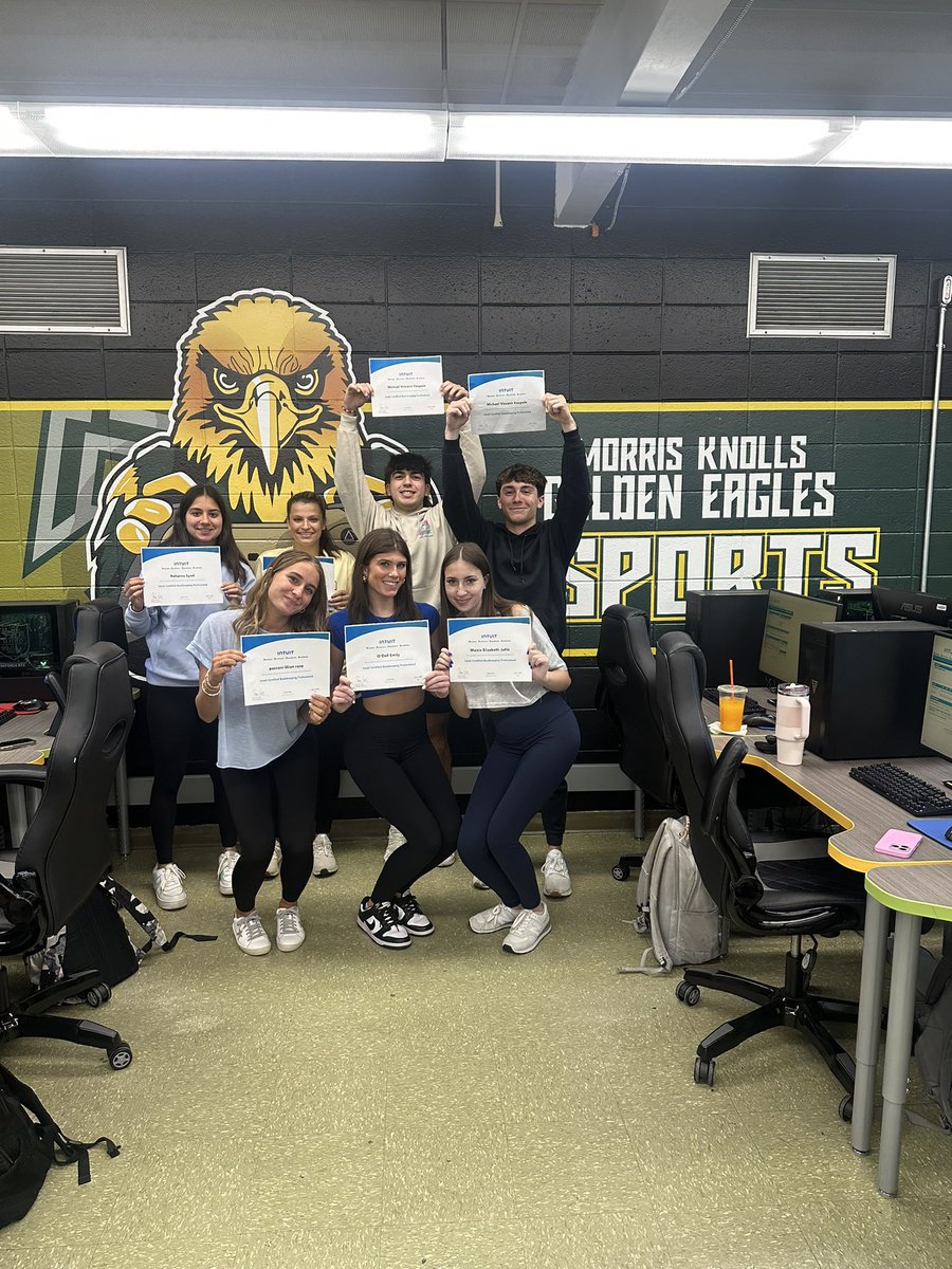 Mr. Mortensen tweet media