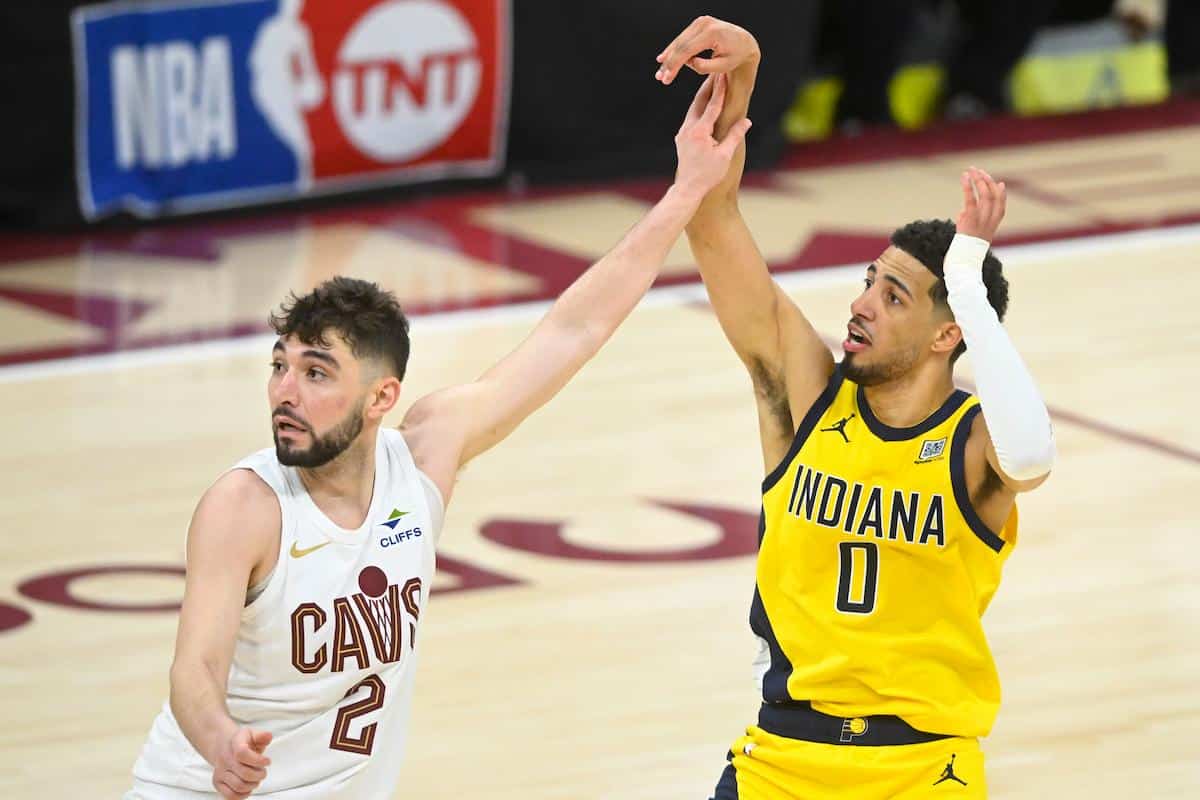 RimProtector4's tweet photo. Friday #NBA Bet of the Day

IND Pacers vs CLE Cavaliers 

Indiana has played at a fast pace all season. They constantly look to push in transition and catch opponents off guard. As a result, their offensive possessions are often quick and highly efficient.🔽 https://t.co/QU8HZ0edSy
