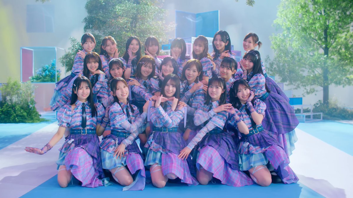 Love yourself MV スタイリング ジャケット 小坂菜緒12種コンプ 日向坂46、小坂菜緒がセンターを務める14thシングル『Love yourself