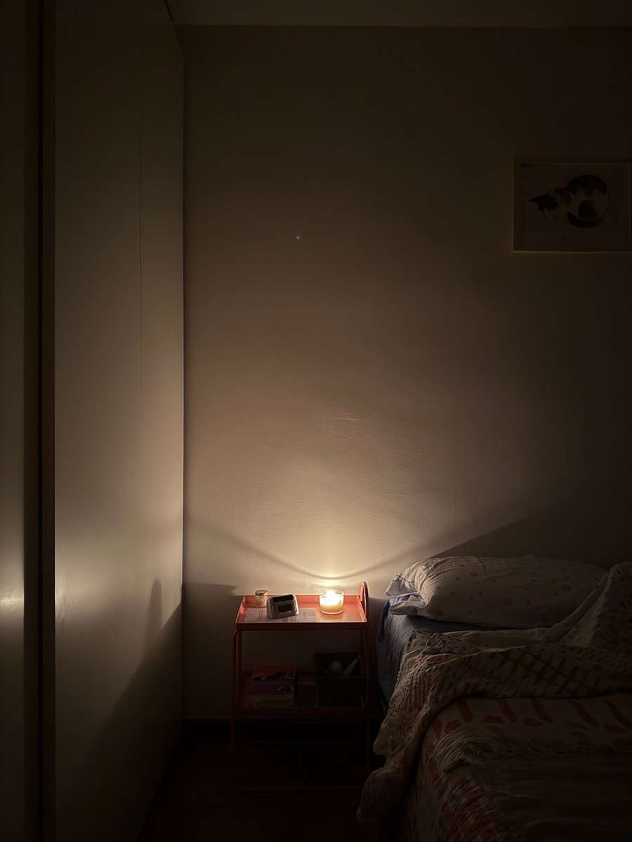 🔌 El 28 d’abril l'“apagón” general va fer evident una crisi comunicativa, entre d'altres. Quan la llum falla, com comuniquen les empreses? 📡

📻 Ràdio analògica = refugi.
💬 #ComunicacióDeCrisi = empatia, rigor i claredat.

👉 #Ayhe en reflexionem 👀ayhecommunication.com/apagon-general… 🗞️🔗