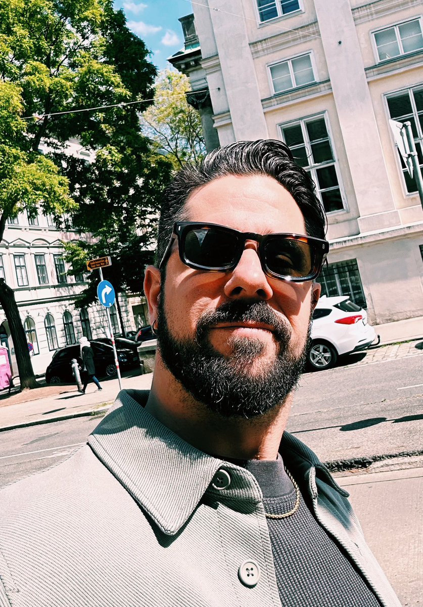 Froyd ART tweet media