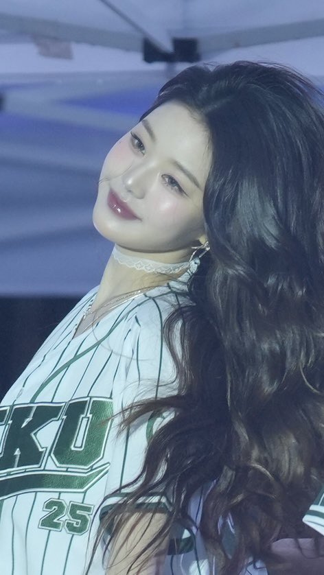 wonyoungdollz tweet picture
