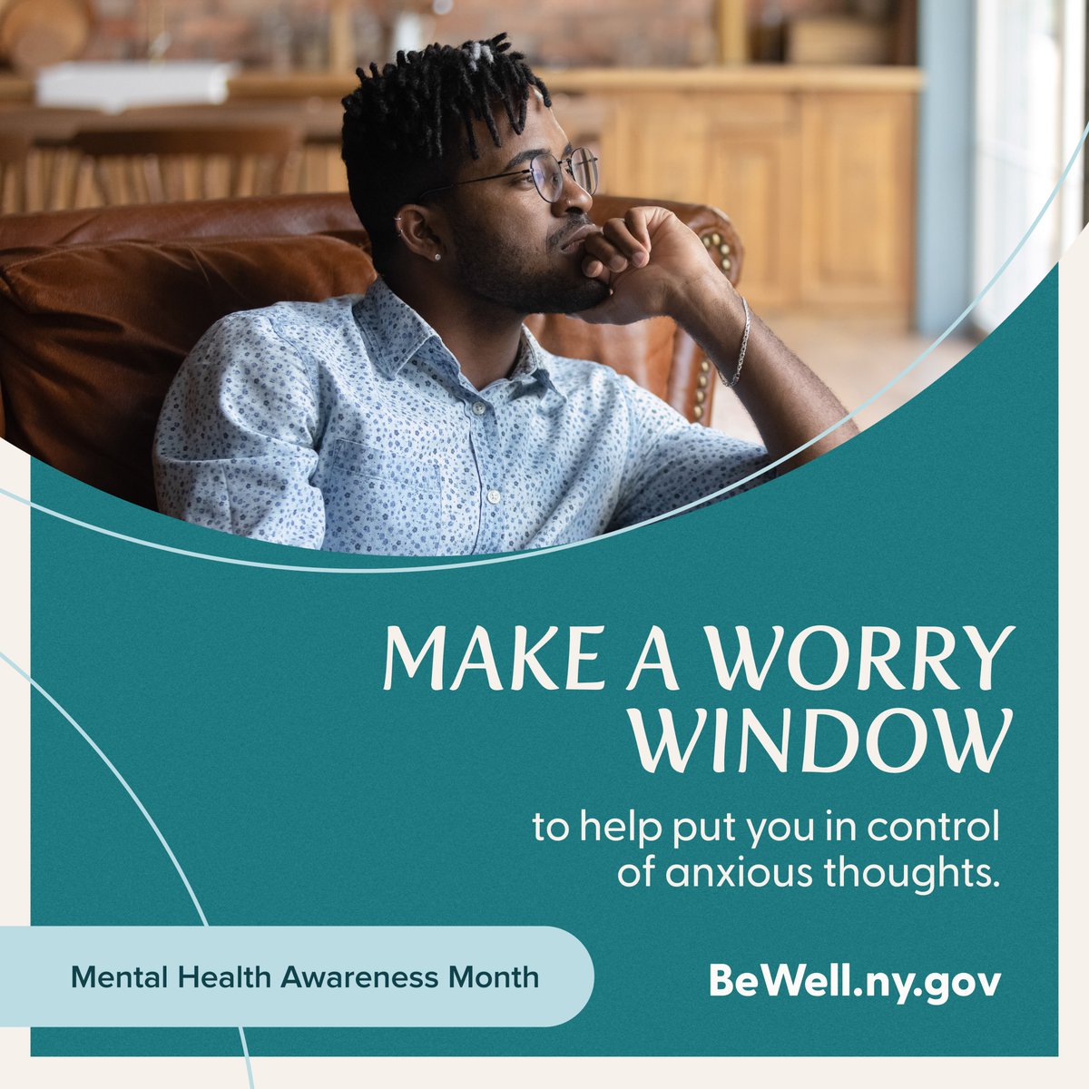 NYSStudentAid's tweet image. Anxious thoughts happen. But they don’t have to take over your whole day. Having ways to shift your mindset can help you get back to the moment. See if any of these 4 work for you! Plus, learn more tips at BeWell.ny.gov

#BeWell #MentalHealthAwareness
