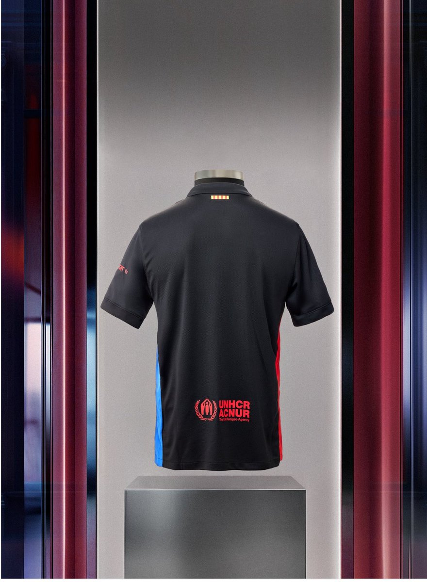 TRAVIS SCOTT x BARÇA AWAY KIT 🌵

€199,99 SOLD OUT IN 5 MINS.