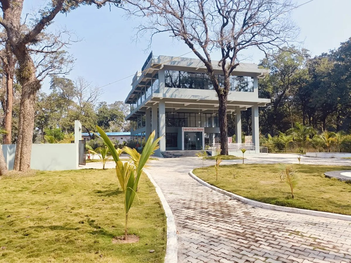 DistrictBijapur's tweet image. 💻 सिर्फ ₹999 में कम्प्युटर कोर्स!
MS Office, Word, Excel, PowerPoint व Internet का 1 माह का प्रशिक्षण
📍 सेन्ट्रल लाइब्रेरी, बीजापुर
📅 आवेदन: 10-25 मई 2025
📞 जानकारी: 6264442626 | 7987404463 | 7746859563
#बीजापुर #ComputerCourse #DigitalIndia