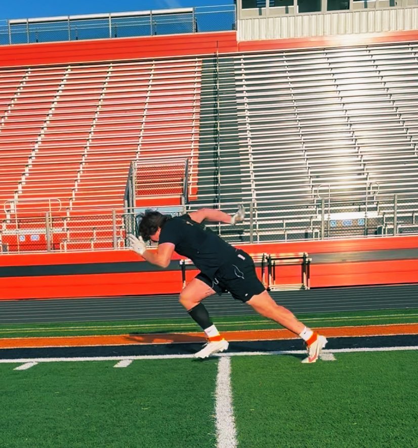 Minooka Strength and Conditioning (@minookastrength) on Twitter photo ➡️Immediately stole the cue “Chin Down, Shin Down” from <a href="/MarkHoover71/">Mark Hoover</a>
➡️Works great for the population that I work with!
⬇️⬇️⬇️6’4” 245 LB TE 🏈<a href="/jacksonamiranda/">Jackson Miranda</a> hitting some solid shapes…..definitely some work to do, but making improvements!
<a href="/Minooka_Indians/">Minooka Football</a> <a href="/TFConsortium/">Holler-Korfist TFC</a> ➡️Immediately stole the cue “Chin Down, Shin Down” from <a href="/MarkHoover71/">Mark Hoover</a>
➡️Works great for the population that I work with!
⬇️⬇️⬇️6’4” 245 LB TE 🏈<a href="/jacksonamiranda/">Jackson Miranda</a> hitting some solid shapes…..definitely some work to do, but making improvements!
<a href="/Minooka_Indians/">Minooka Football</a> <a href="/TFConsortium/">Holler-Korfist TFC</a>