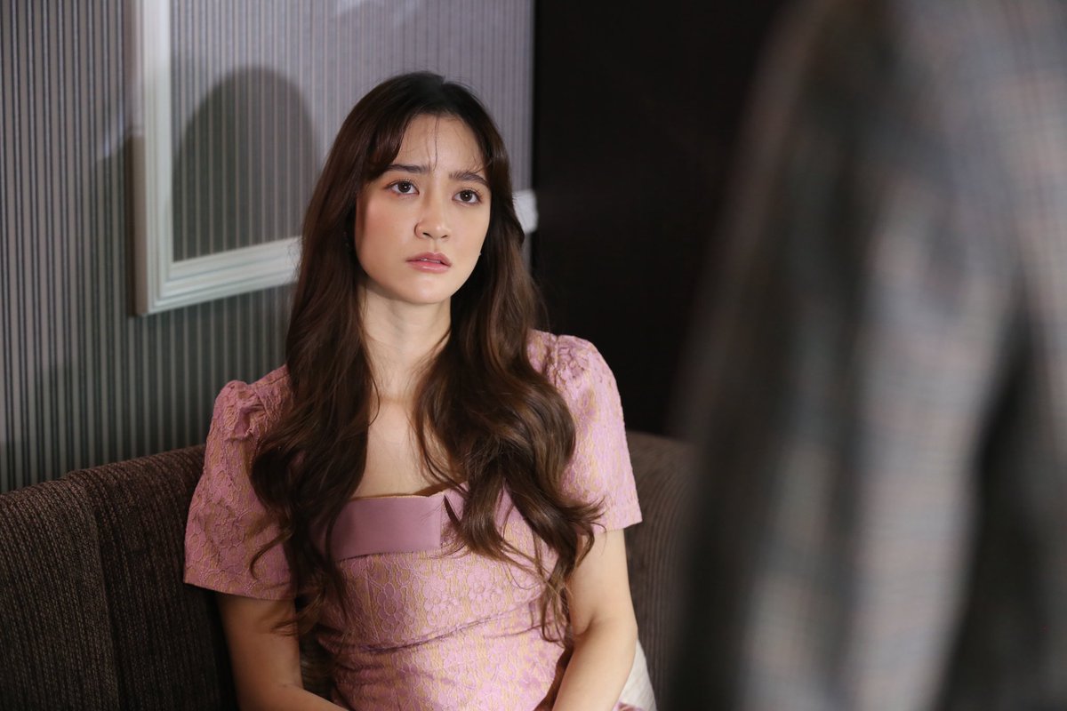KantanaGroup's tweet photo. เรามีกันแค่ 2 คนพี่น้องทำไมไม่เห็นใจกันบ้าง #เหนือพรหมลิขิตEP7 https://t.co/eGGIrIbb6d