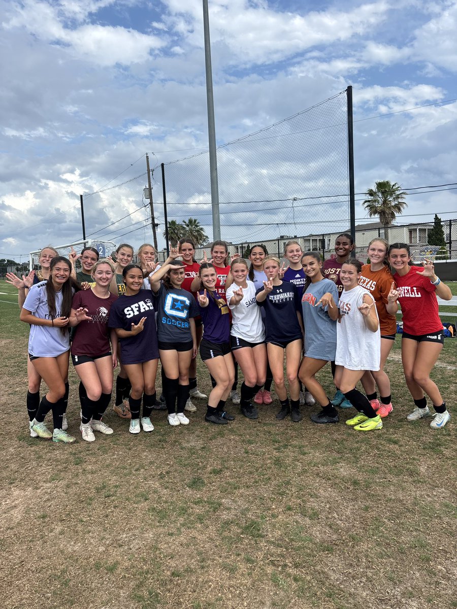 Albion Hurricanes FC tweet media