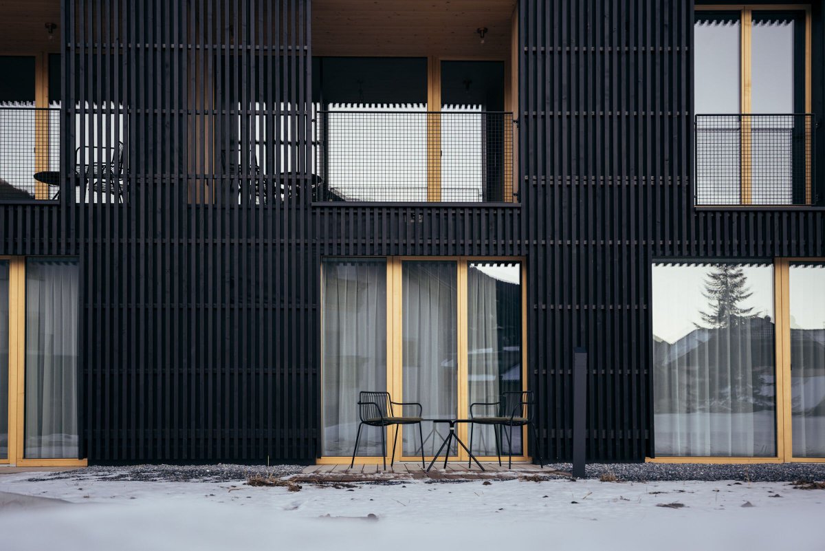 Archello's tweet image. Auramonte by Modunita Architects expands a South Tyrolean chalet with a low-carbon design rooted in local tradition.
buff.ly/MPXYhla

#LocalMaterials #LowCarbonArchitecture #CraftDrivenDesign